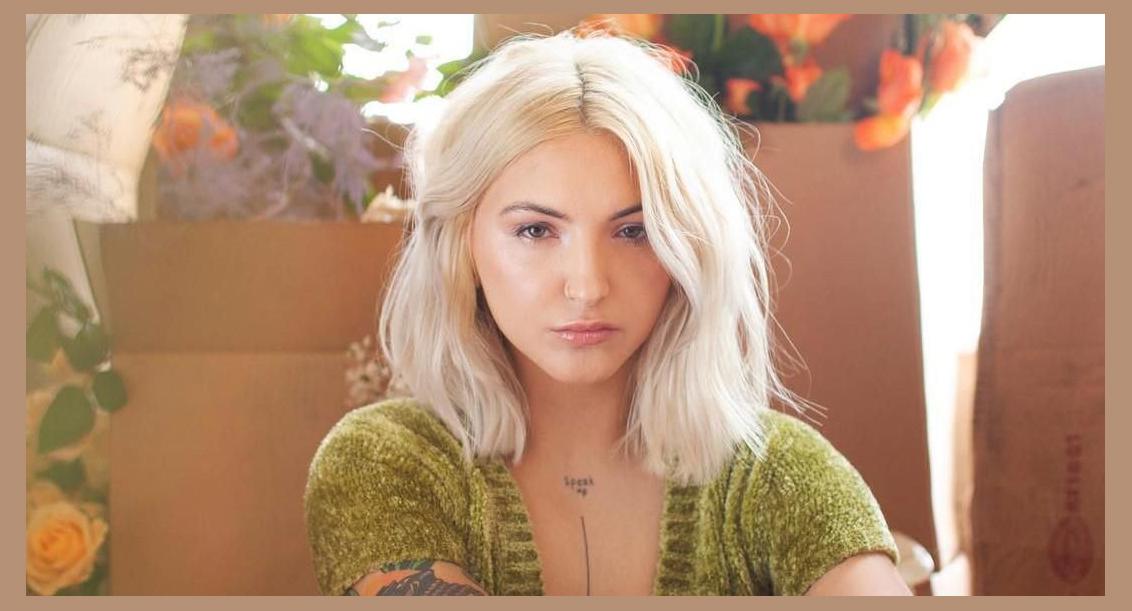 Julia Michaels